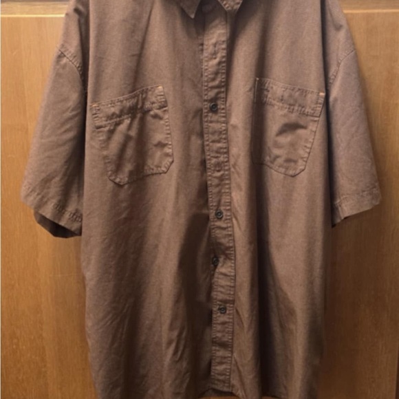 Men's Casual Brown Button Down Shirt - Picture 2 of 3
